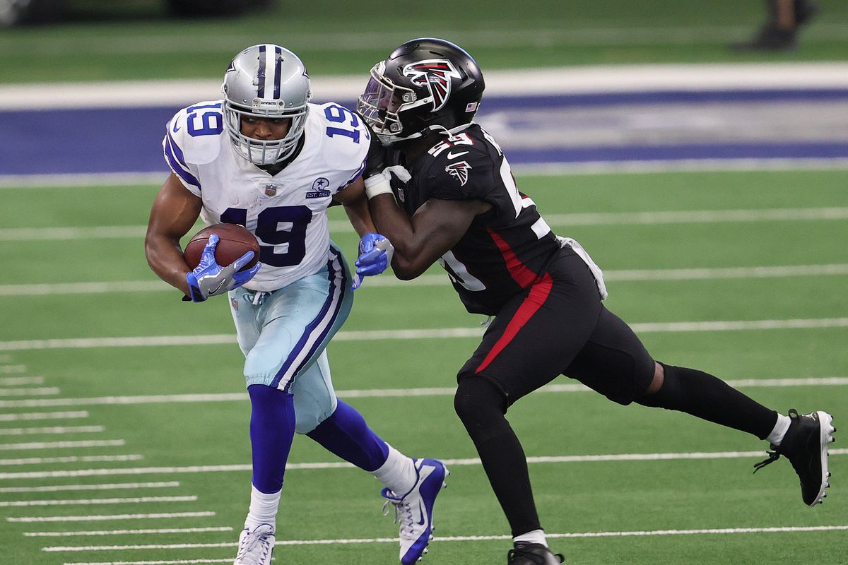 The Cowboys play against the Falcons during an NFL game.