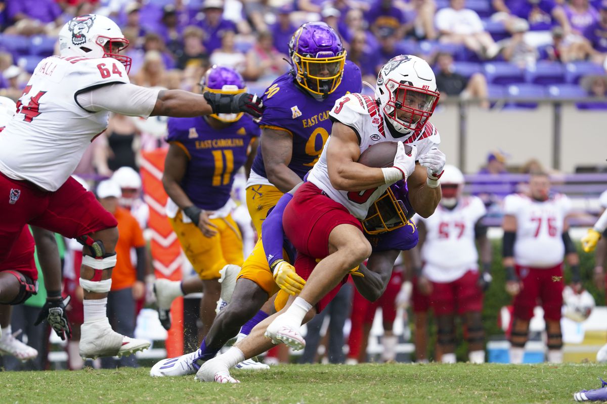 The Best Uniforms in CFB Week 1