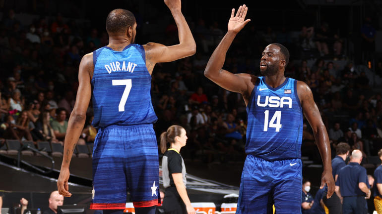 Kevin Durant and Draymond Green celebrate during a Team USA men's basketball game.