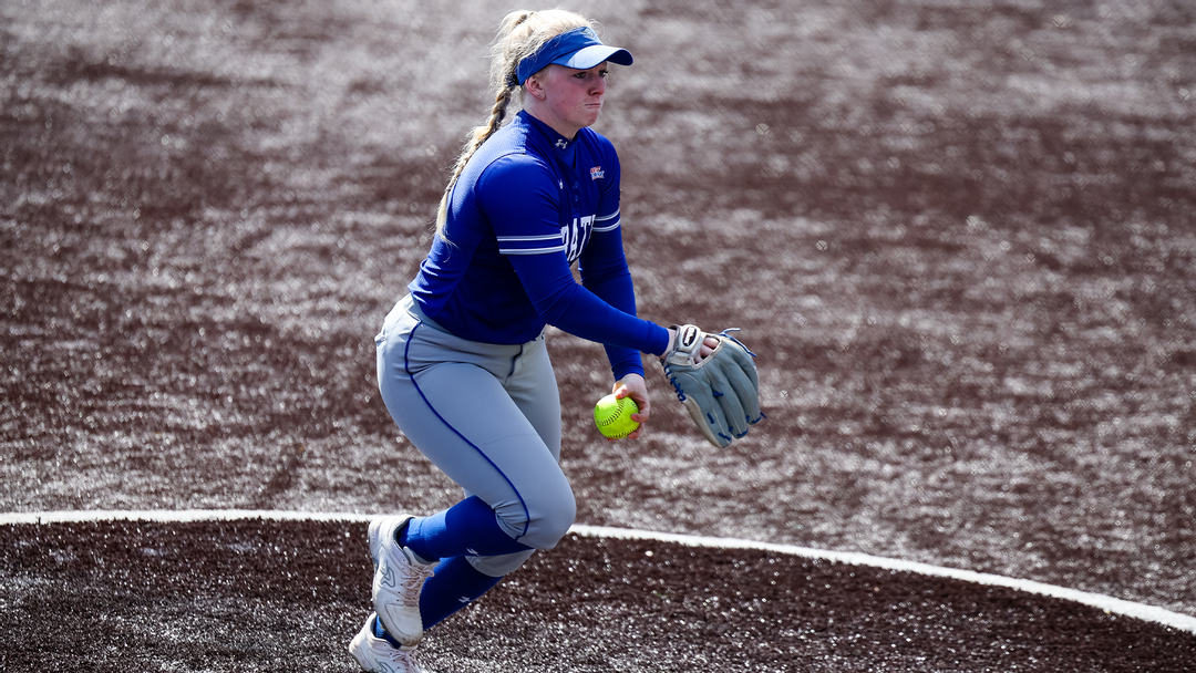 Shelby Smith on the mound for SHU.