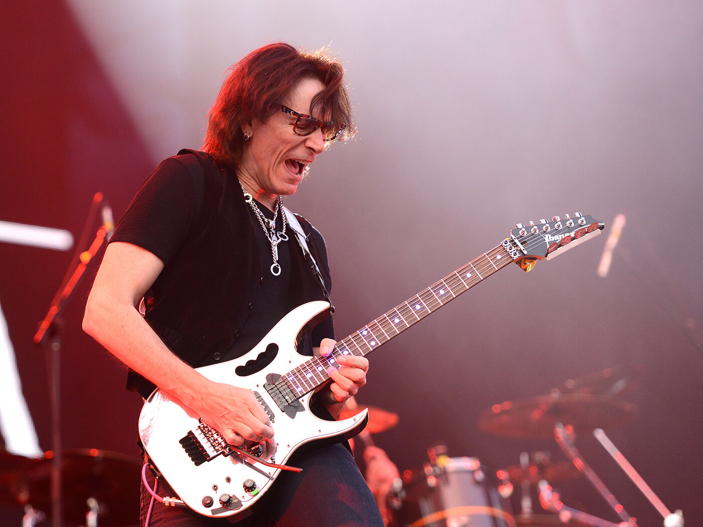 Steven Vai concert photo